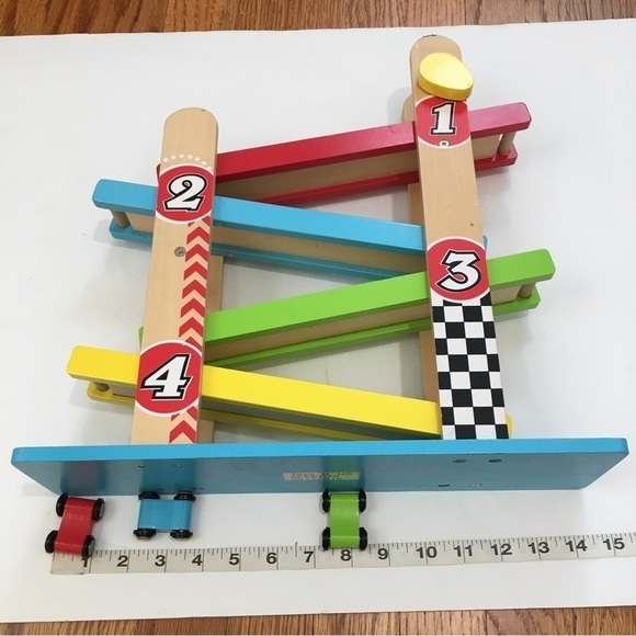 Toys "R" US Ramp Racer with cars & durable colorful wood toy set - Picture 11 of 12